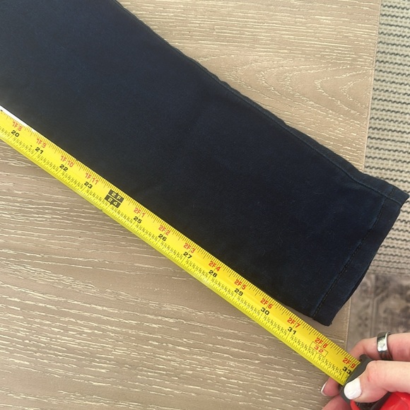 Joe's Jeans High Rise Skinny Jean - Picture 8 of 8